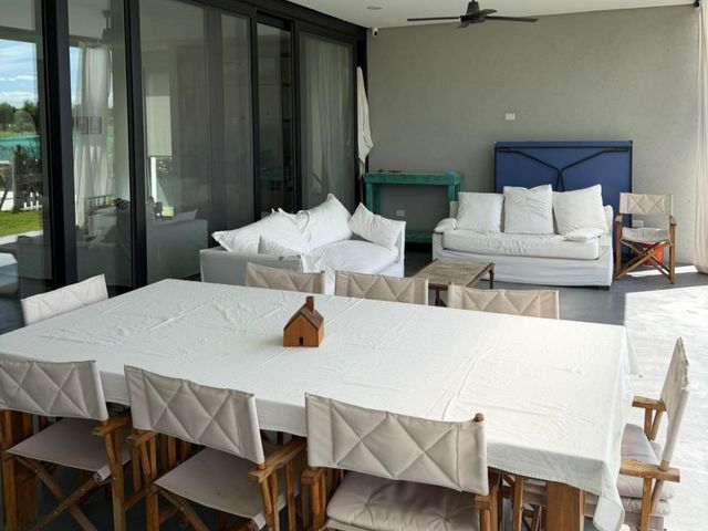 place photo 52