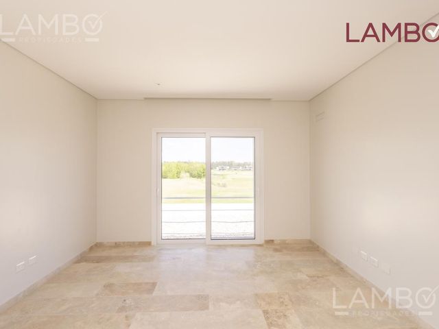 place photo 66