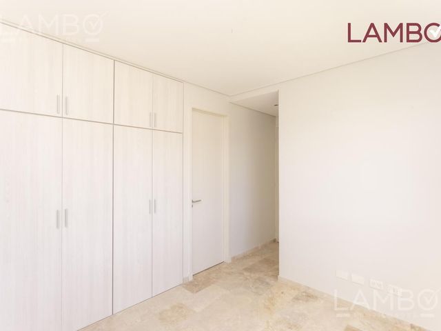 place photo 55