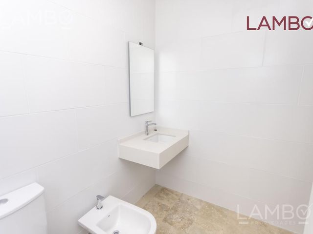place photo 53