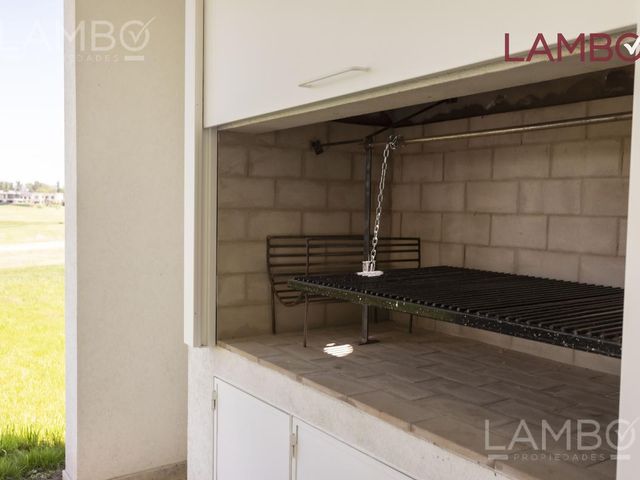 place photo 68