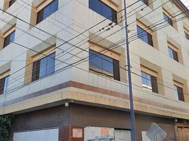 EDIFICIO EN ESQUINA EN EL CENTRO DE TEHUACAN, PUEBLA