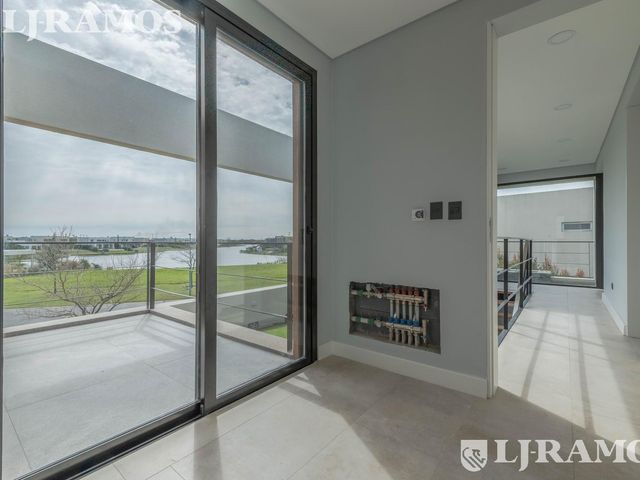 place photo 46