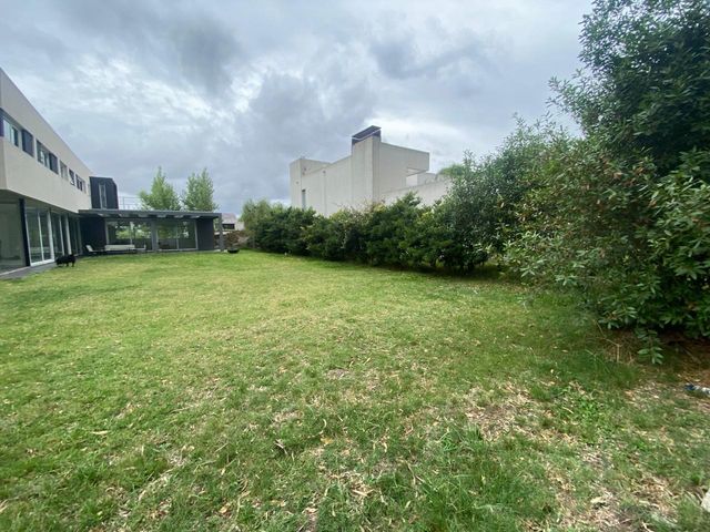 place photo 54