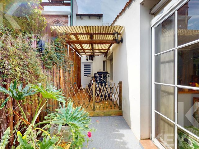 place photo 34