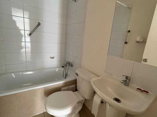 place photo 11