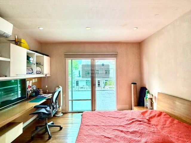 place photo 49