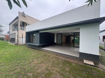 place photo 58