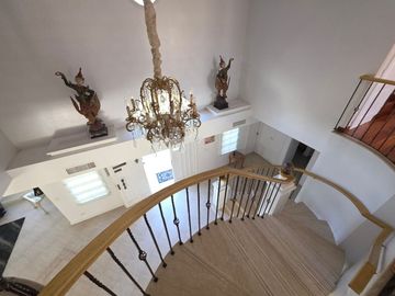 place photo 60