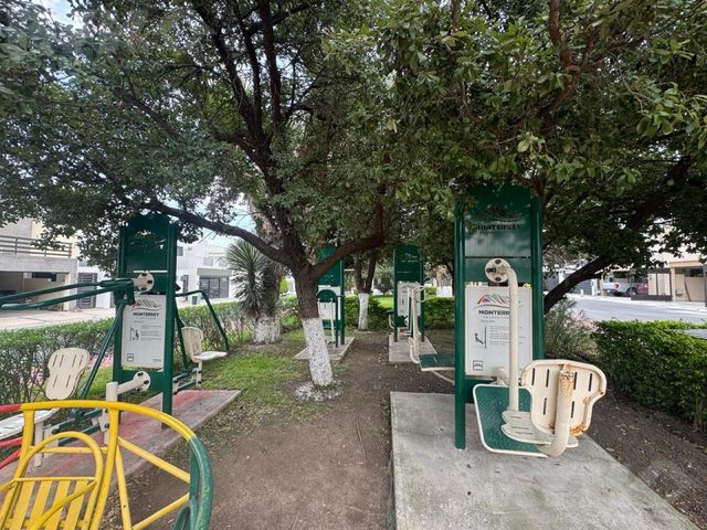 place photo 52