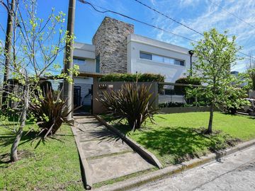 place photo 64