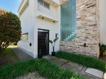 place photo 60