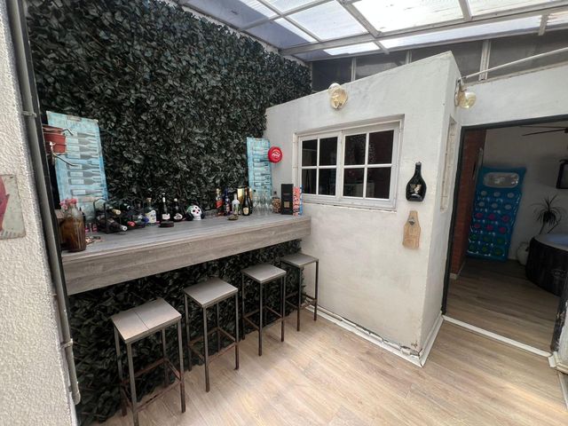 place photo 56
