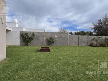 place photo 48