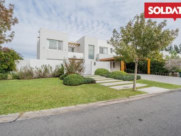 place photo 51