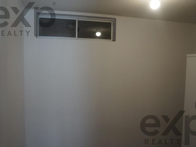 place photo 50
