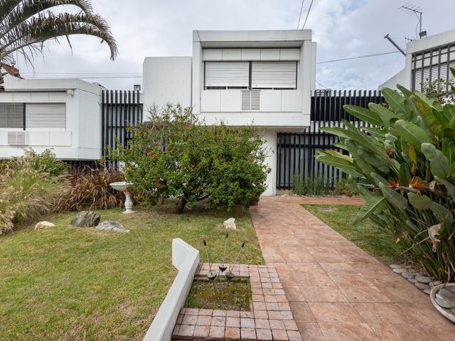 place photo 49