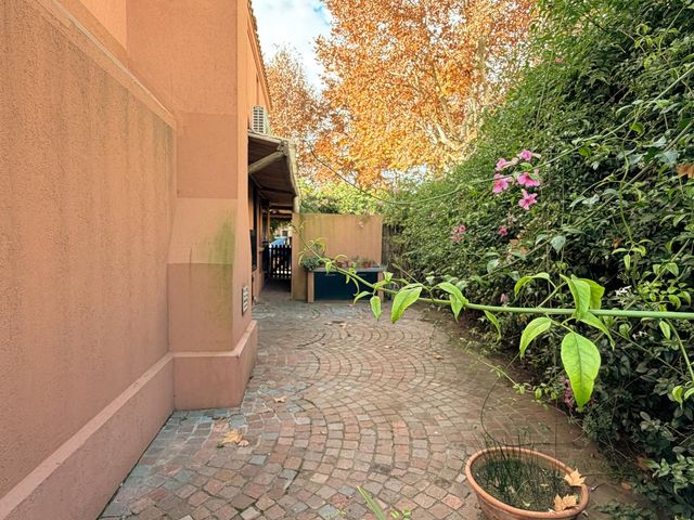 place photo 47