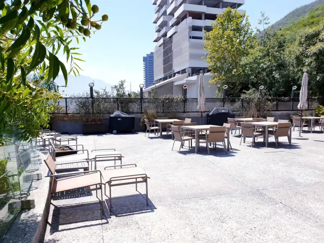 place photo 40