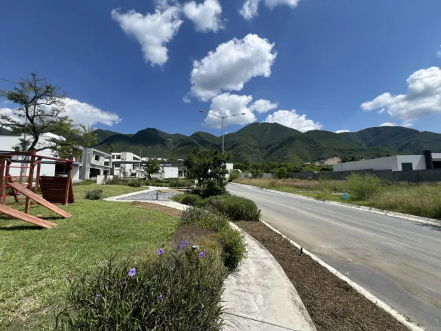 place photo 25