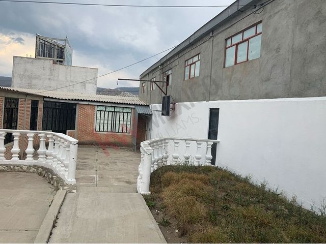 place photo 18