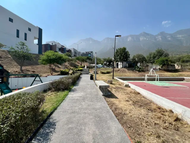 place photo 26