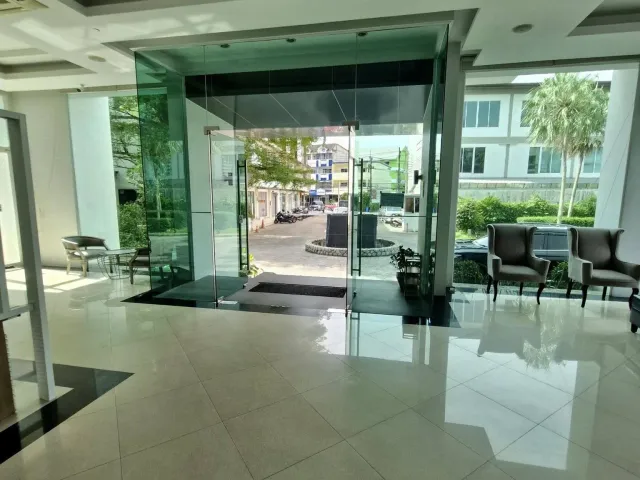 place photo 15