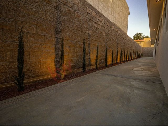 place photo 43