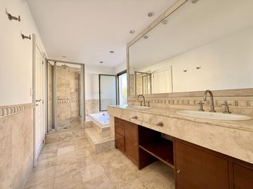 place photo 52