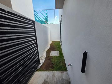 place photo 18