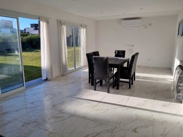 place photo 54