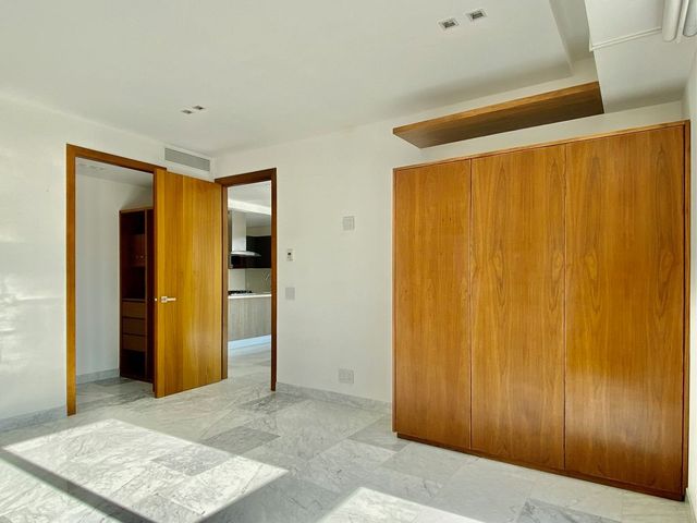 place photo 48