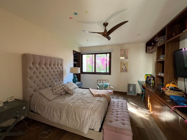 place photo 44