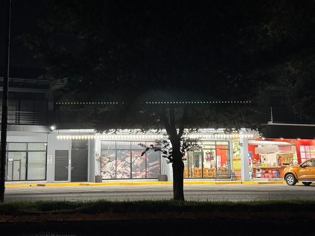 place photo 34
