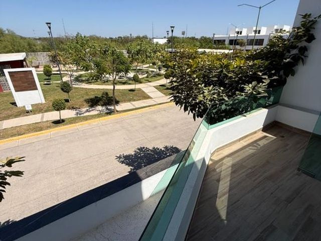 place photo 28