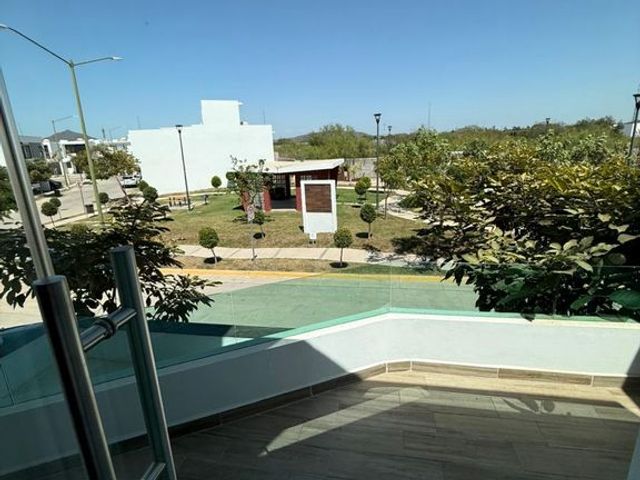 place photo 27