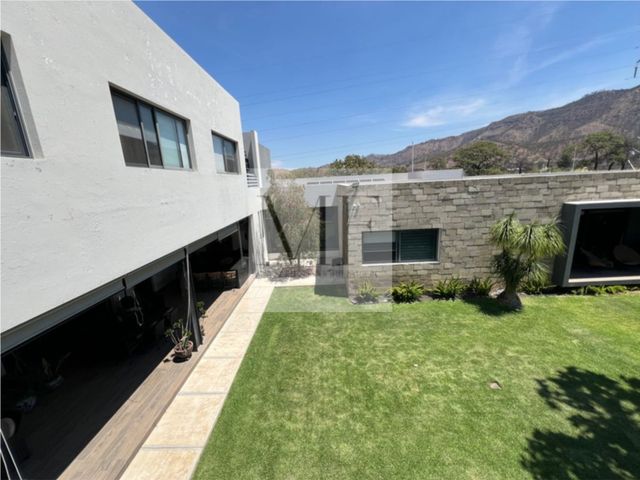 place photo 47