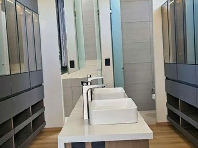 place photo 55