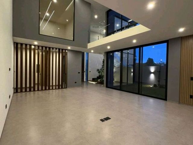 place photo 43