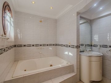 place photo 53