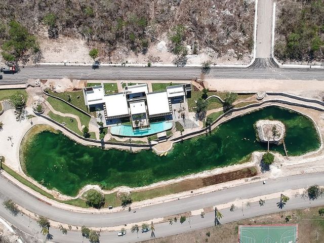 place photo 11