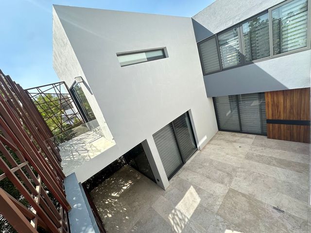 place photo 40