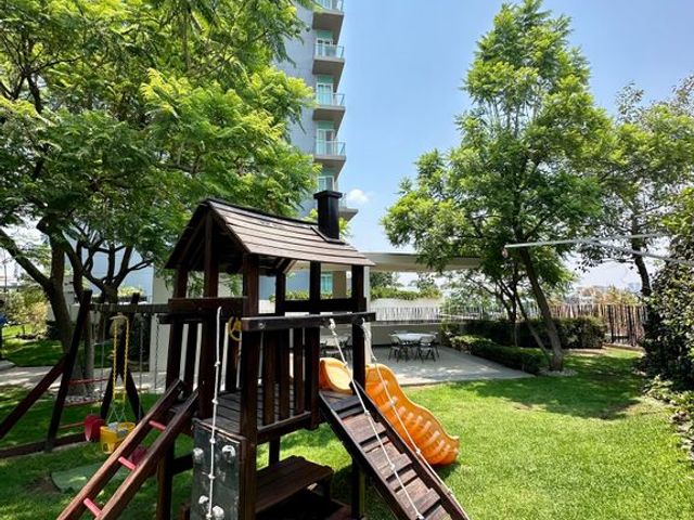 place photo 49