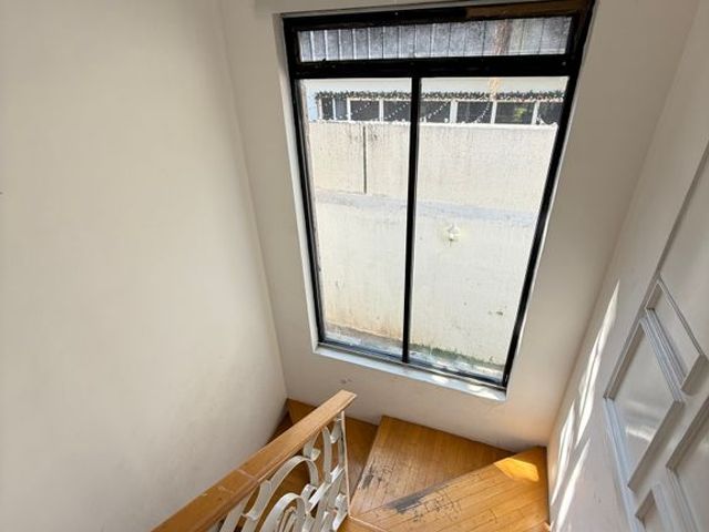 place photo 52