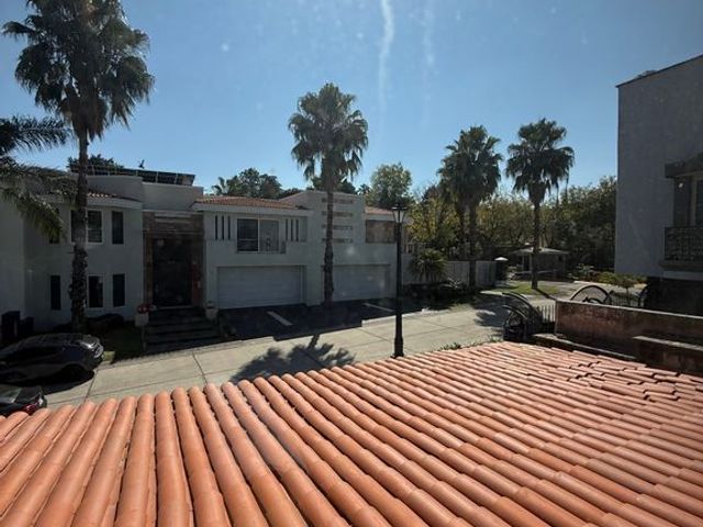 place photo 51
