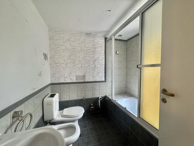 place photo 51