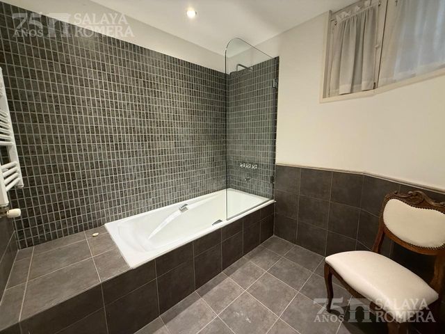 place photo 71