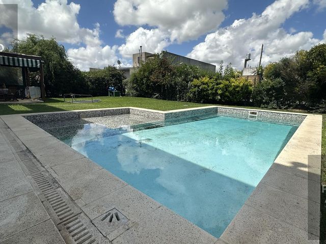 place photo 48