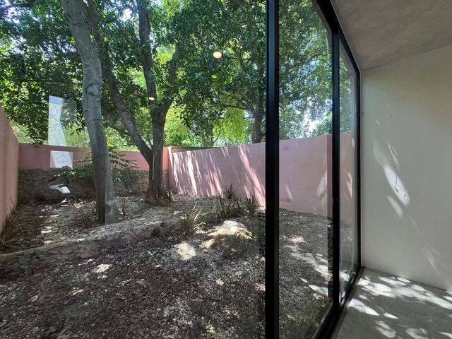 place photo 43