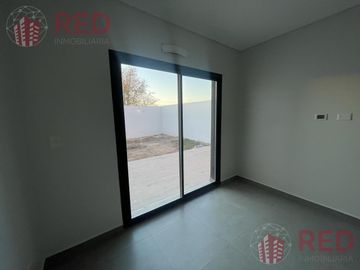 place photo 52